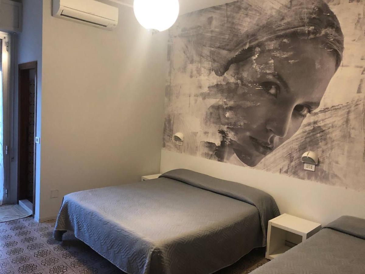 Hotel Wega Беллария-Иджеа-Марина Экстерьер фото